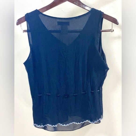 John Paul Richard Black/White Sleeveless Embroidered Beaded/Sequin Top Size S - Picture 2 of 8